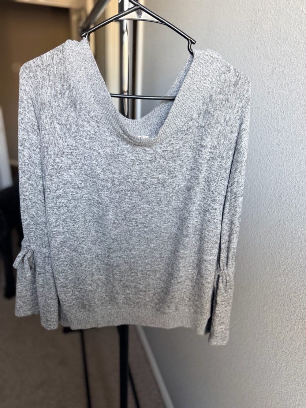 Express Light Gray Tie-Sleeve Knit Top